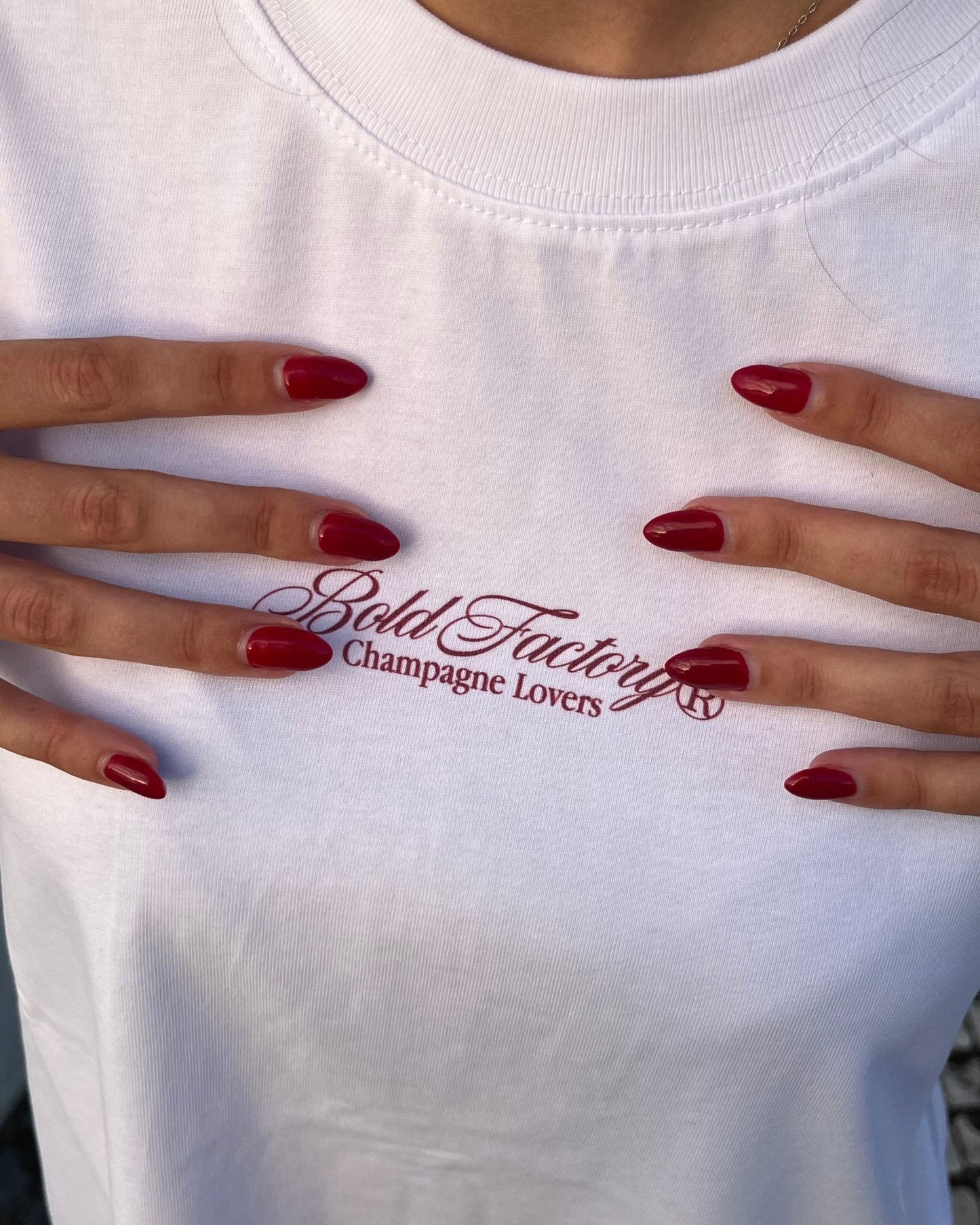 CHAMPAGNE LOVERS TEE WHITE