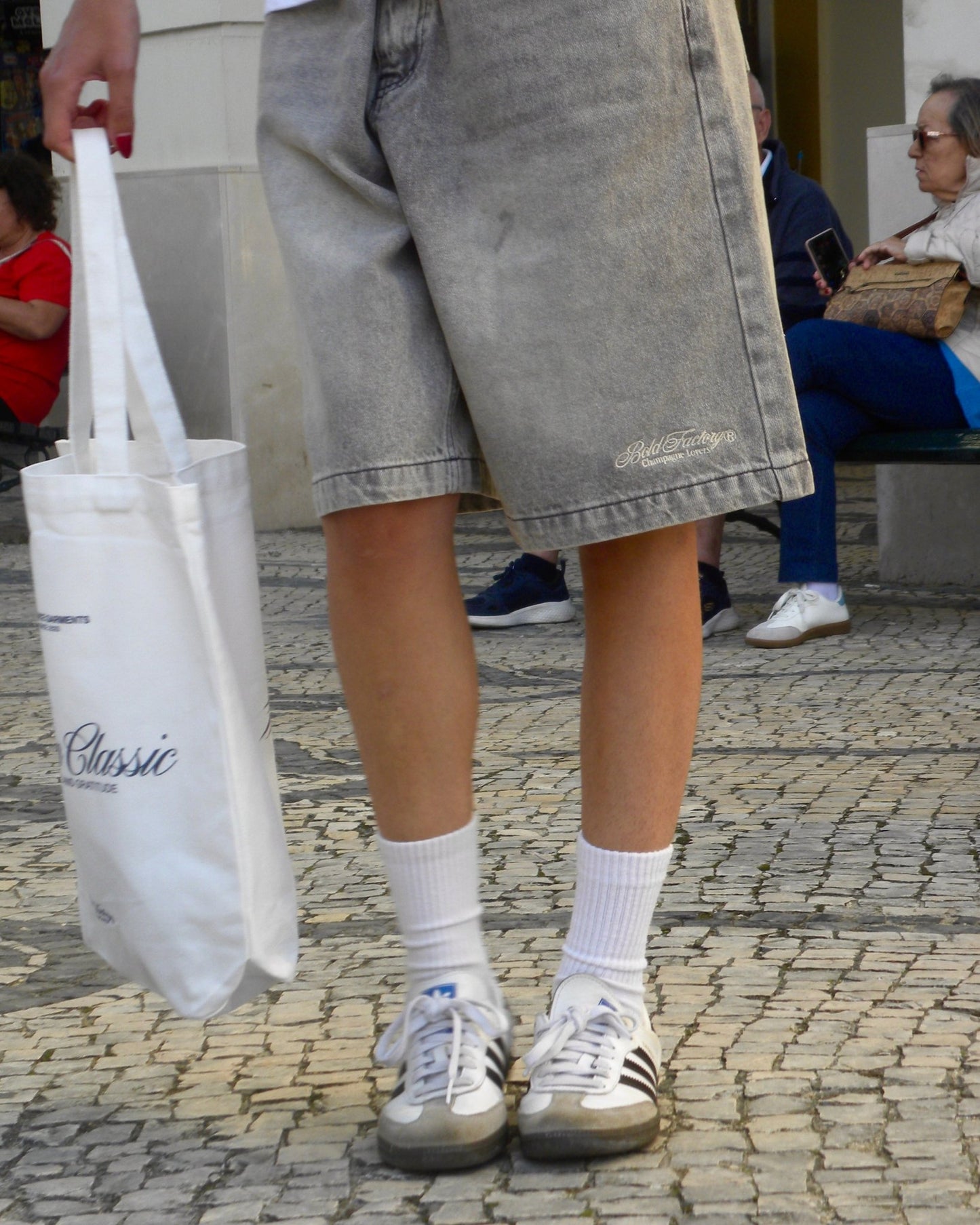 DENIM BAGGY SHORTS GREY