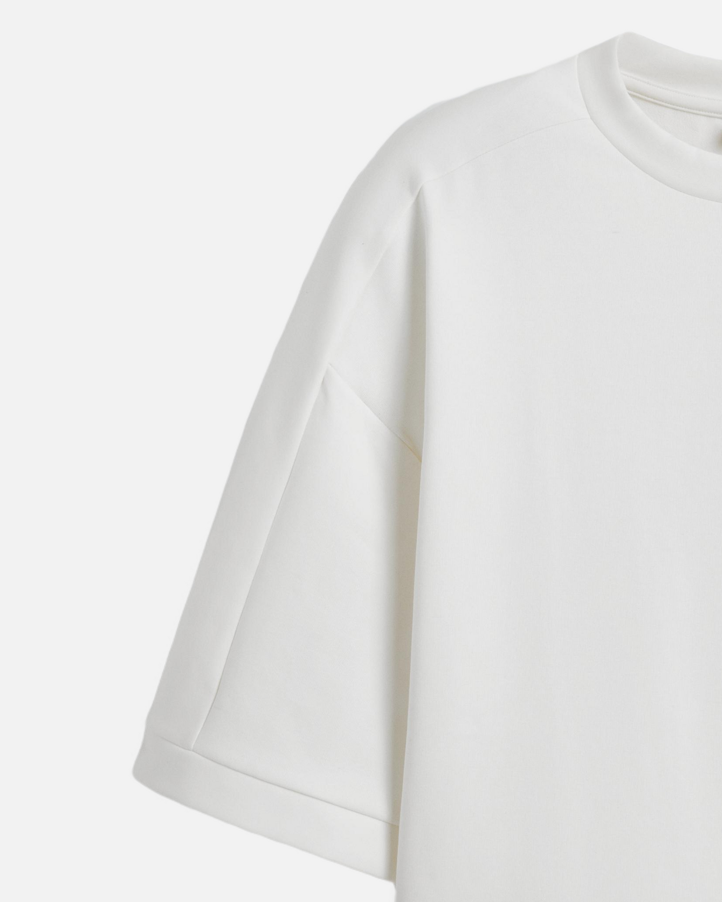 ESSENTIAL TEE OFF-WHITE